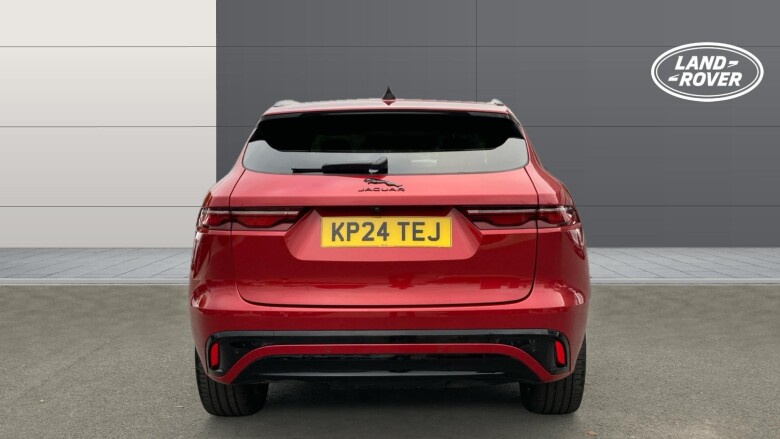 Jaguar F-Pace 2.0 D200 R-Dynamic HSE Black 5dr Auto AWD Diesel Estate